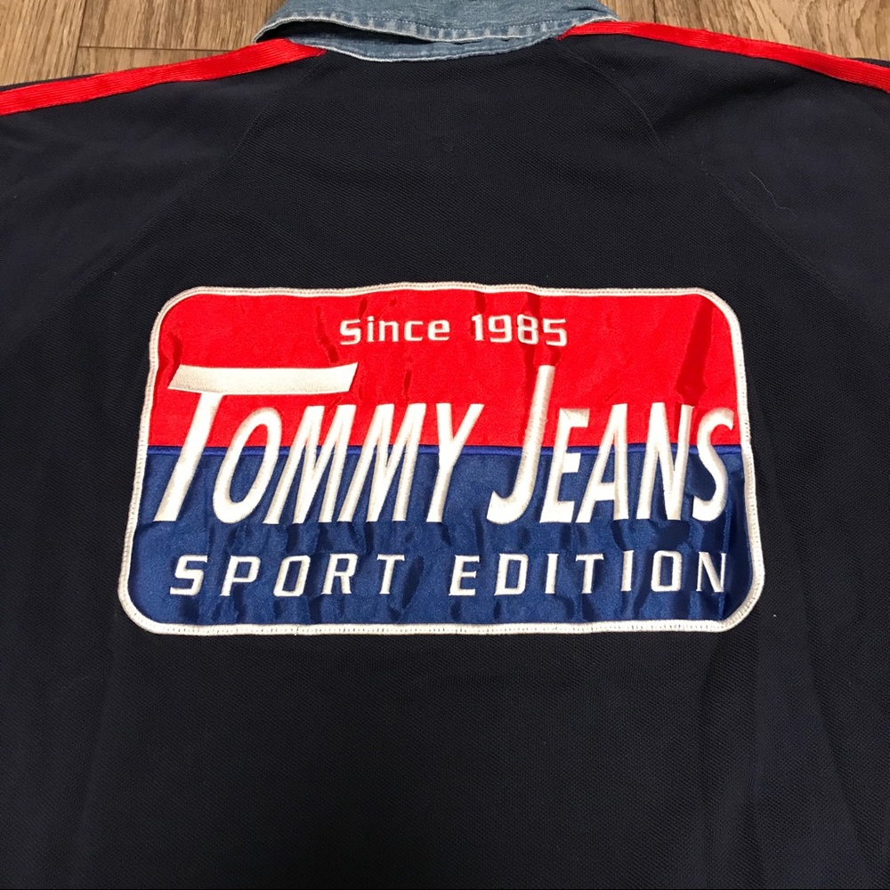 ❌Vintage Tommy Hilfiger Jeans Sport Edition Shirt❌ - Picture 6 of 8
